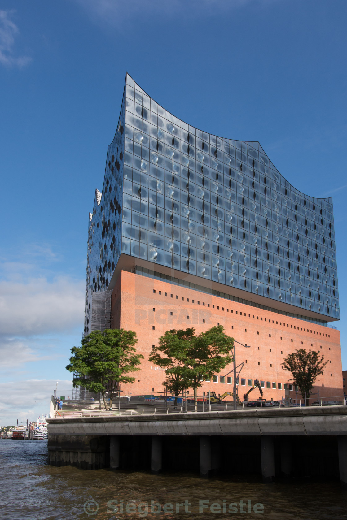 new opera  house of hamburg  elbphilharmonie License 